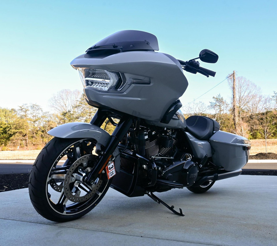 Road Glide®