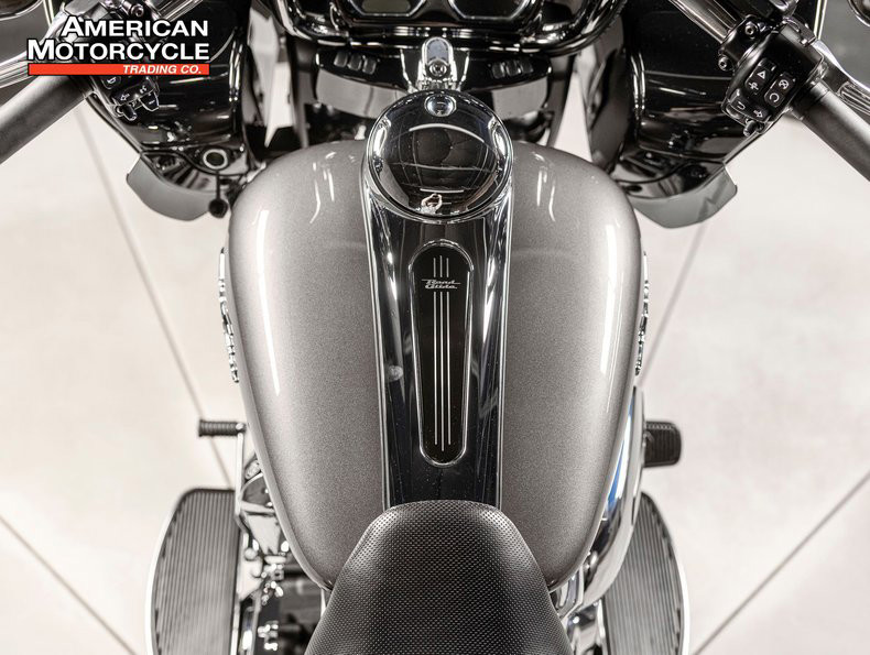 Road Glide® 3