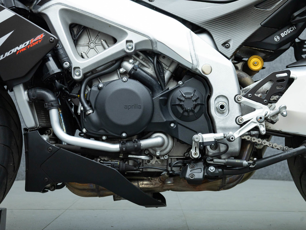 Tuono V4 1100 Factory