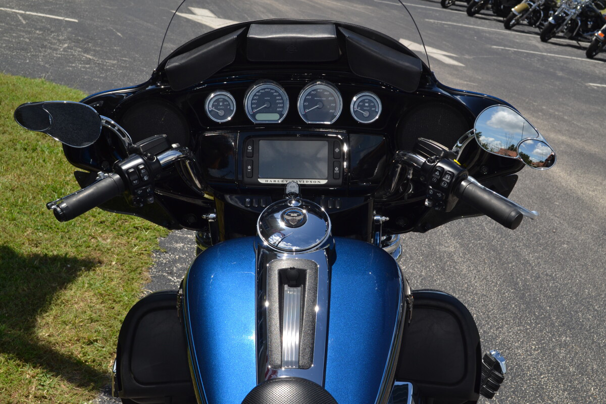 Electra Glide® Ultra® Limited 115th Anniversary