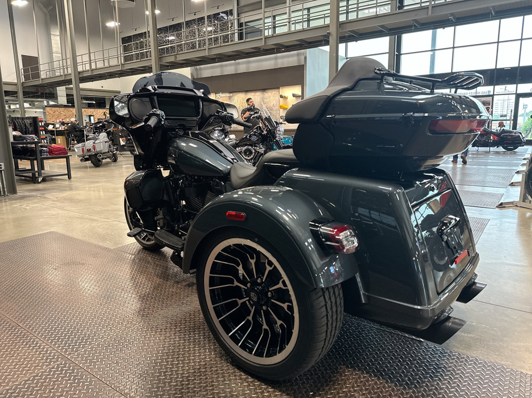 Street Glide® 3 Limited