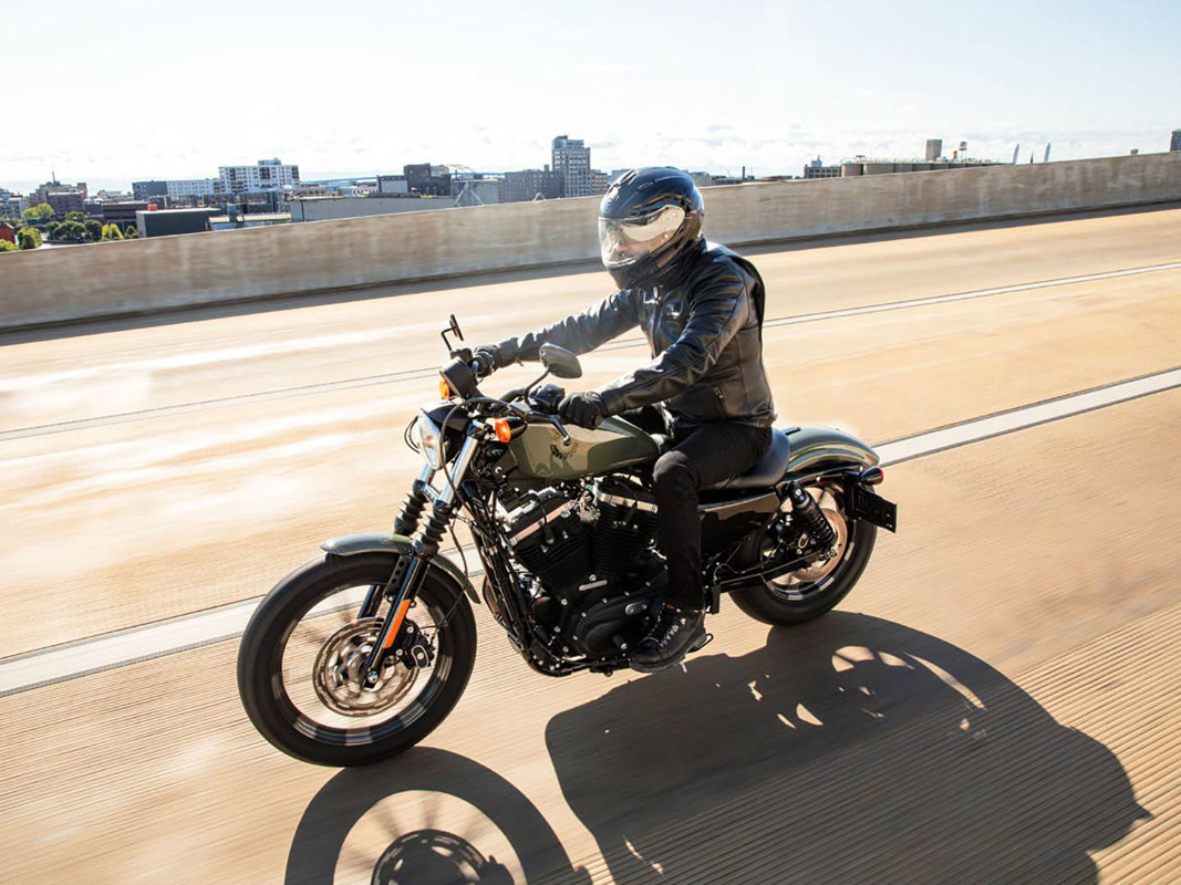 Iron 883®