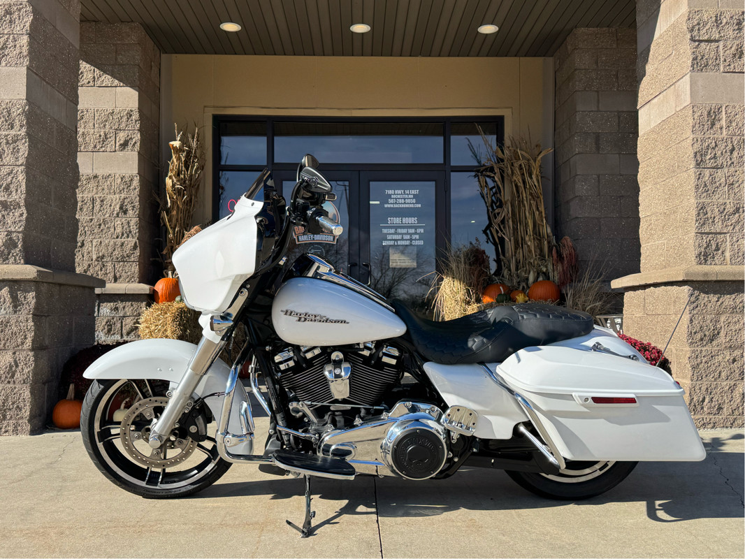 Street Glide® Special