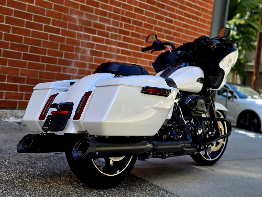 Road Glide®