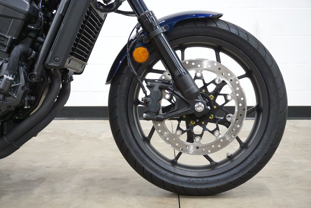 Rebel 1100