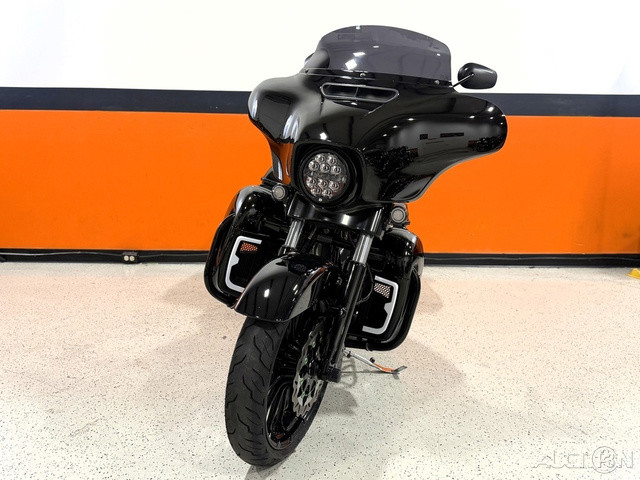 Street Glide® Special