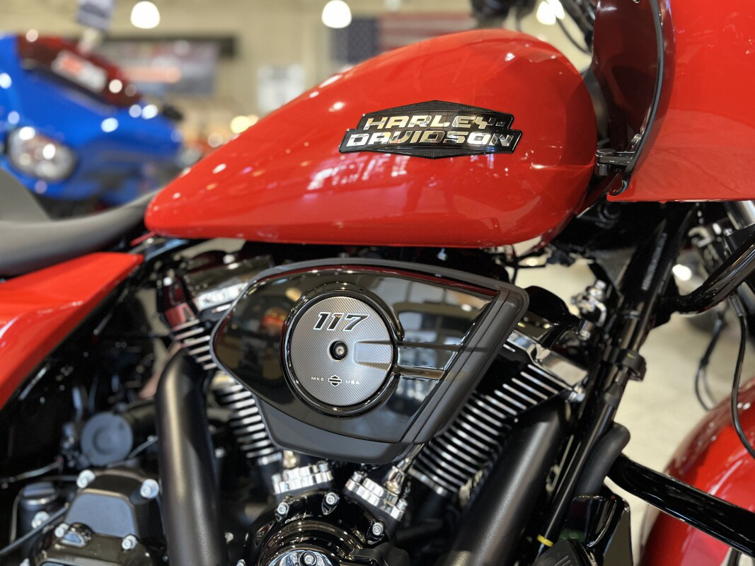 Road Glide®