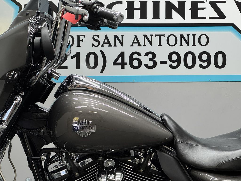 Street Glide® Special