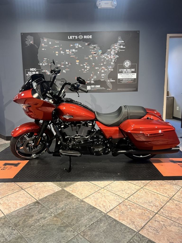 Road Glide®