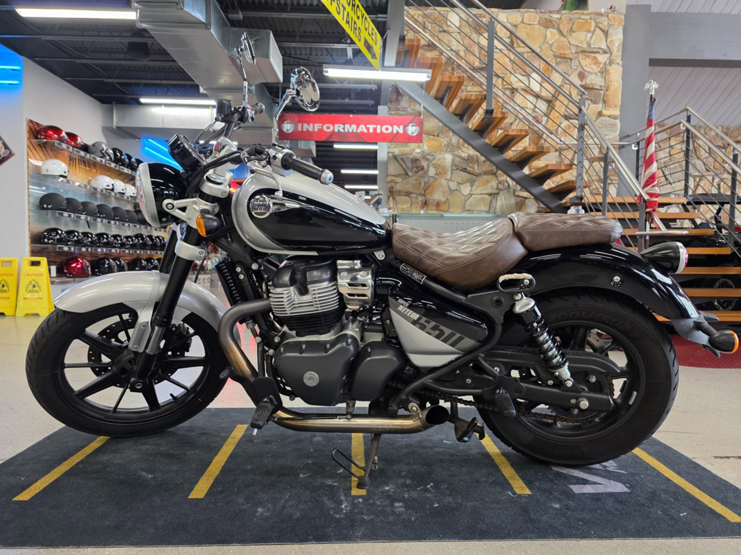 Super Meteor 650