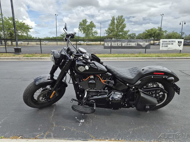 Softail® Slim® S