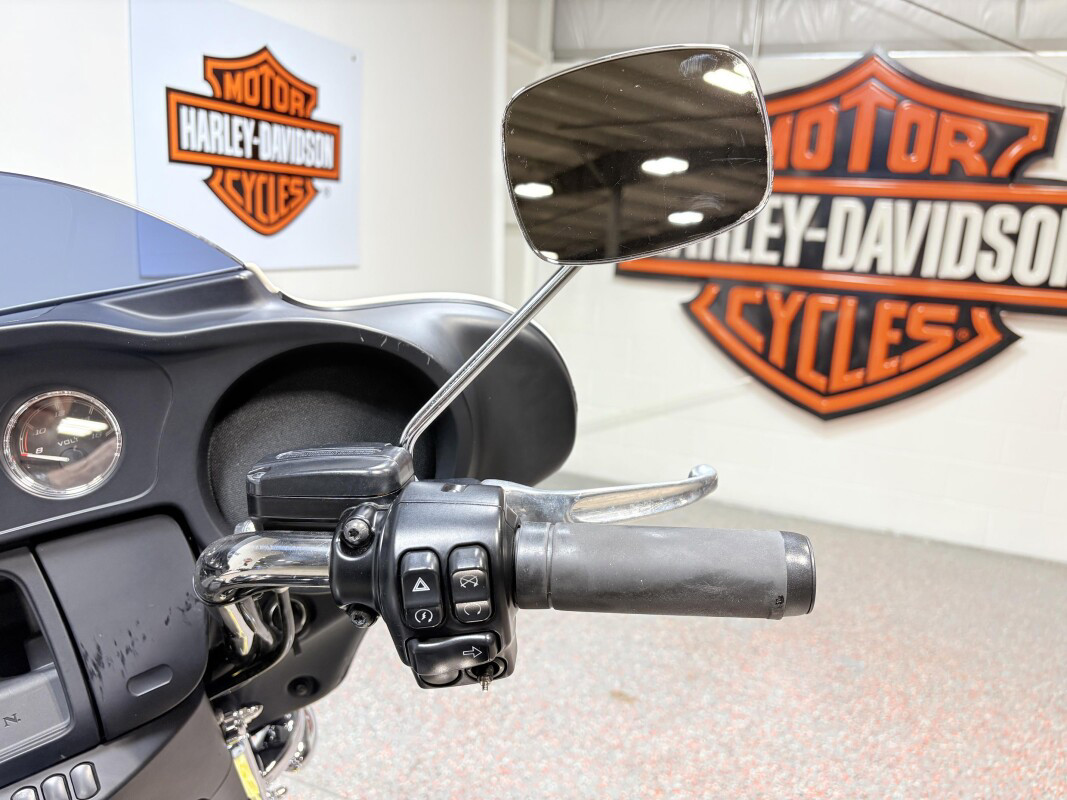 Electra Glide® Police