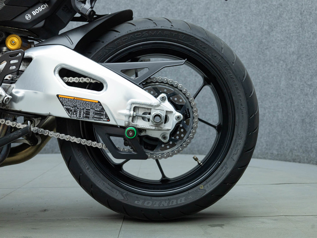 Tuono V4 1100 Factory
