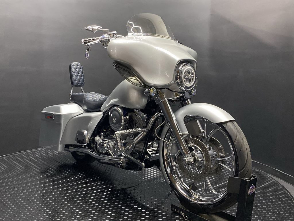 Electra Glide® Standard