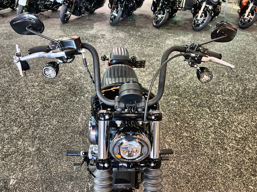 Street Bob®
