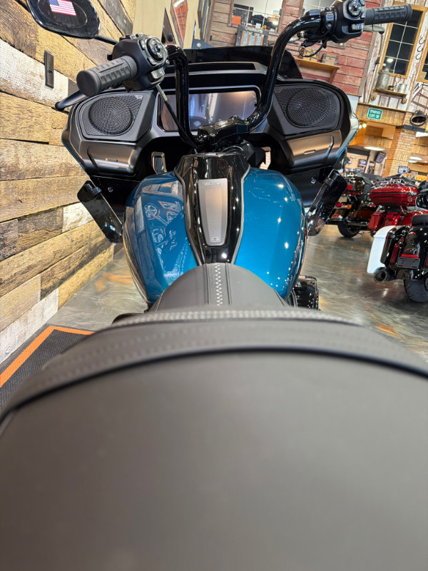 Road Glide®