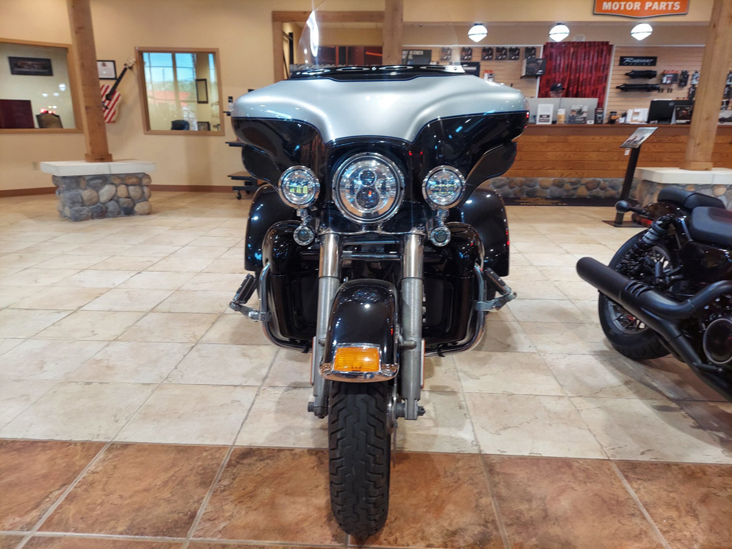 Tri Glide® Ultra Classic®