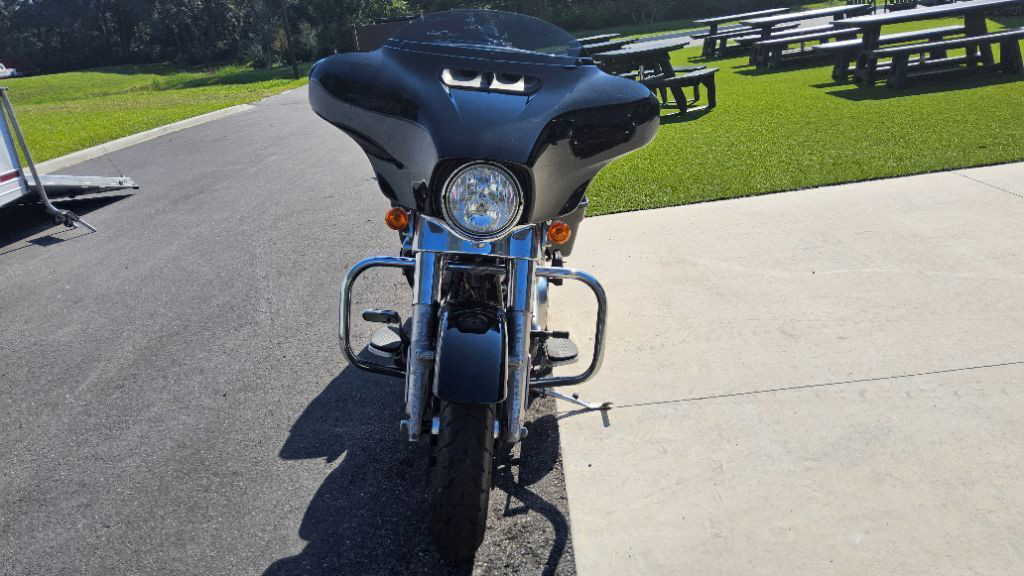 Street Glide®