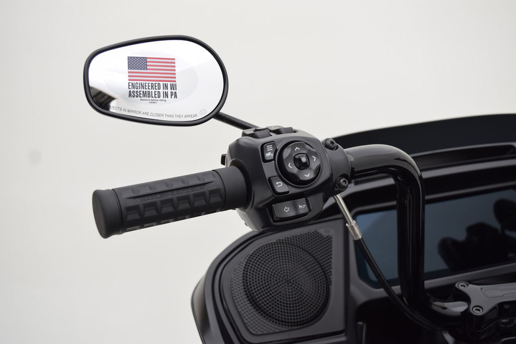 Road Glide®