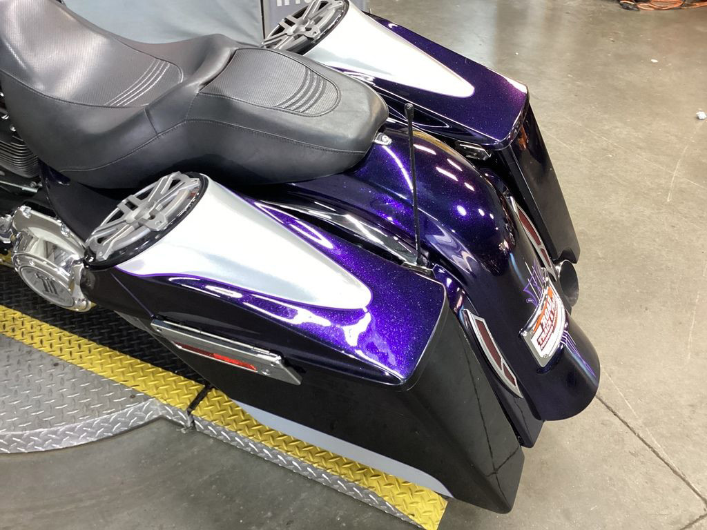Street Glide®
