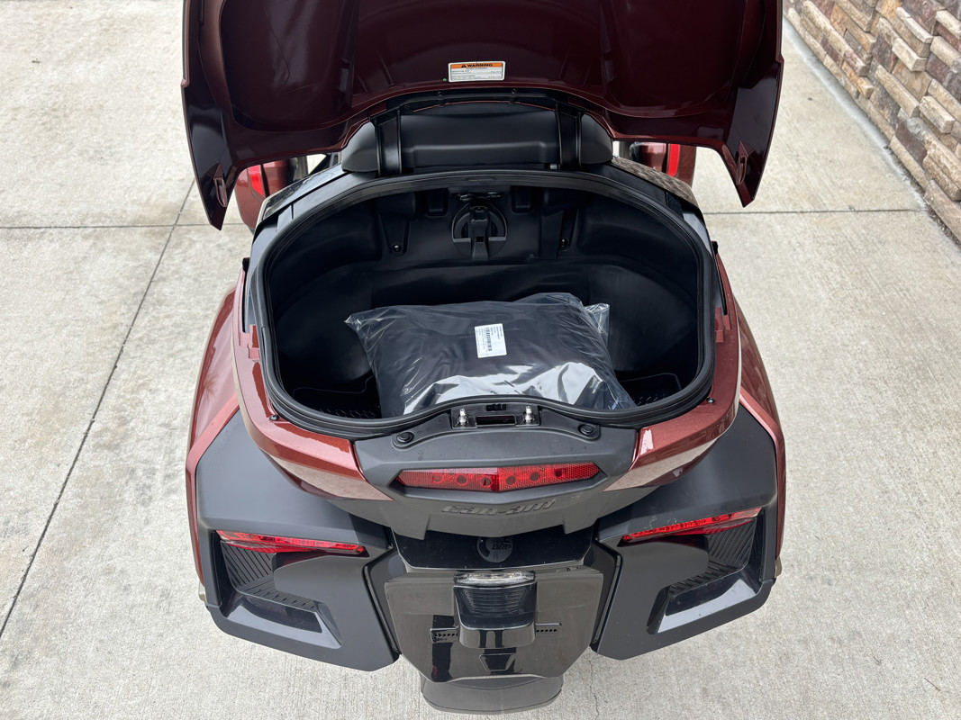 Spyder RT Sea-To-Sky