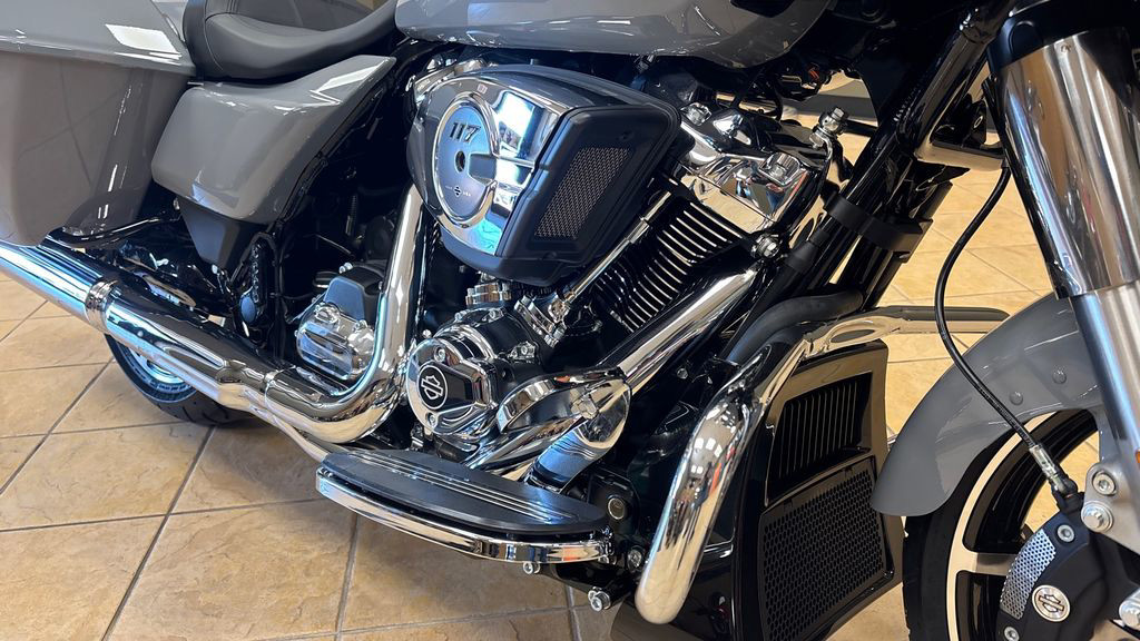 Road Glide®