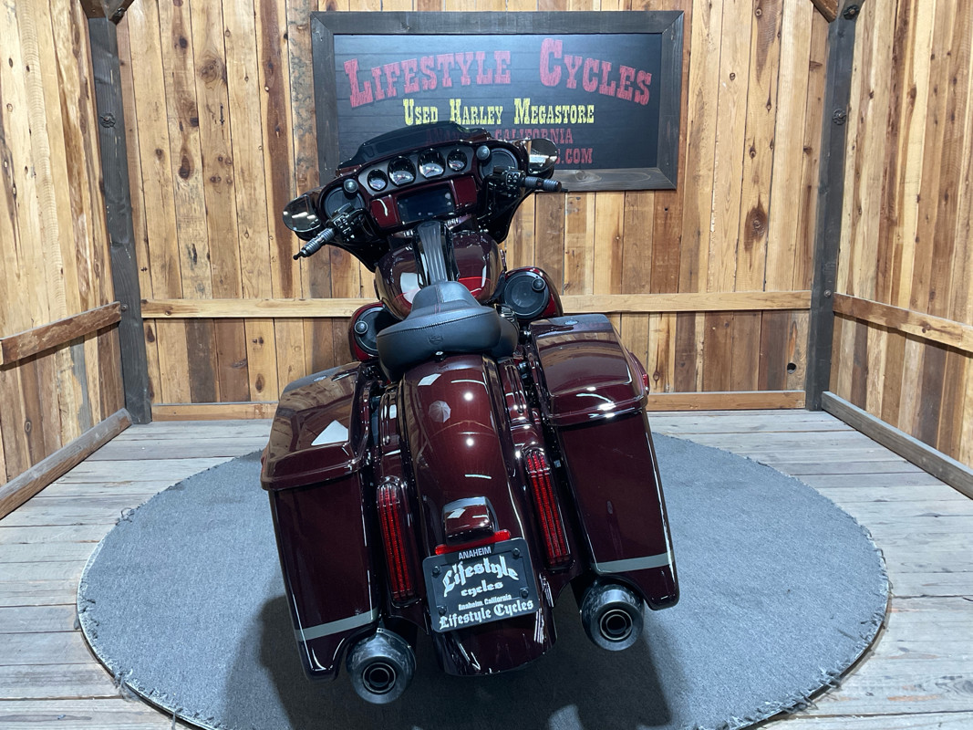CVO® Street Glide®