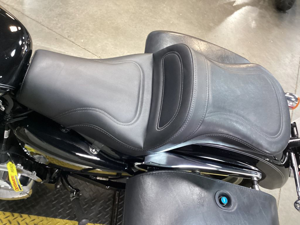 Sportster® SuperLow® 1200T