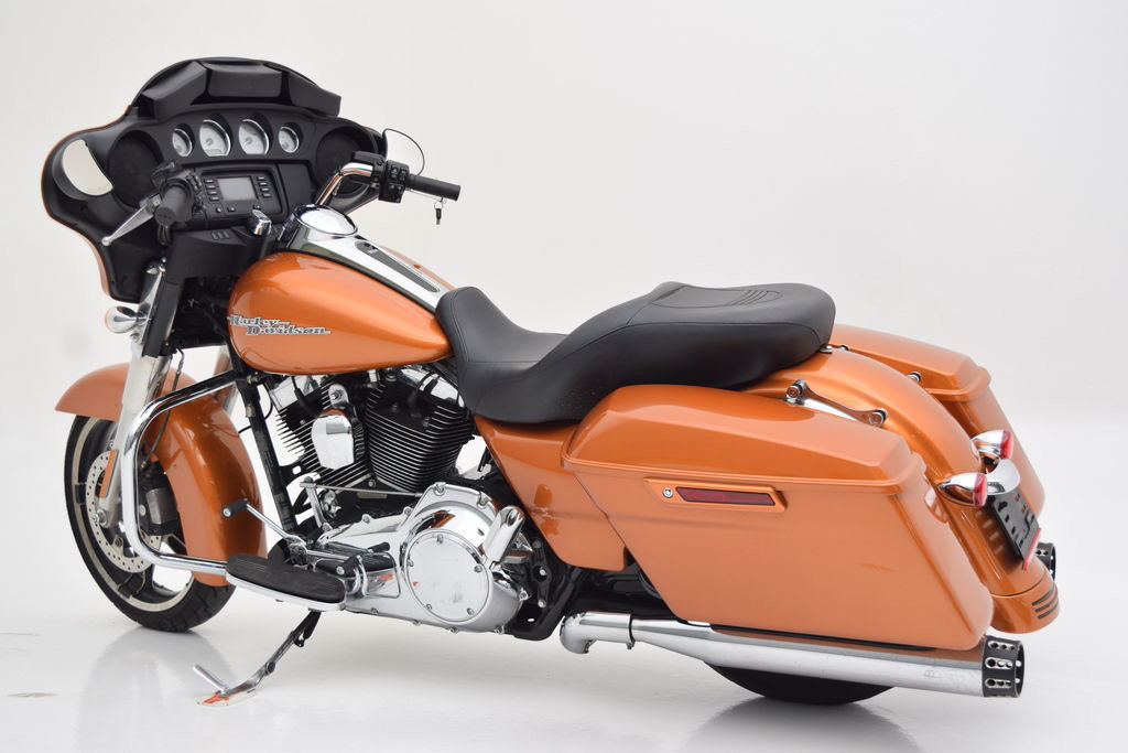 Street Glide®