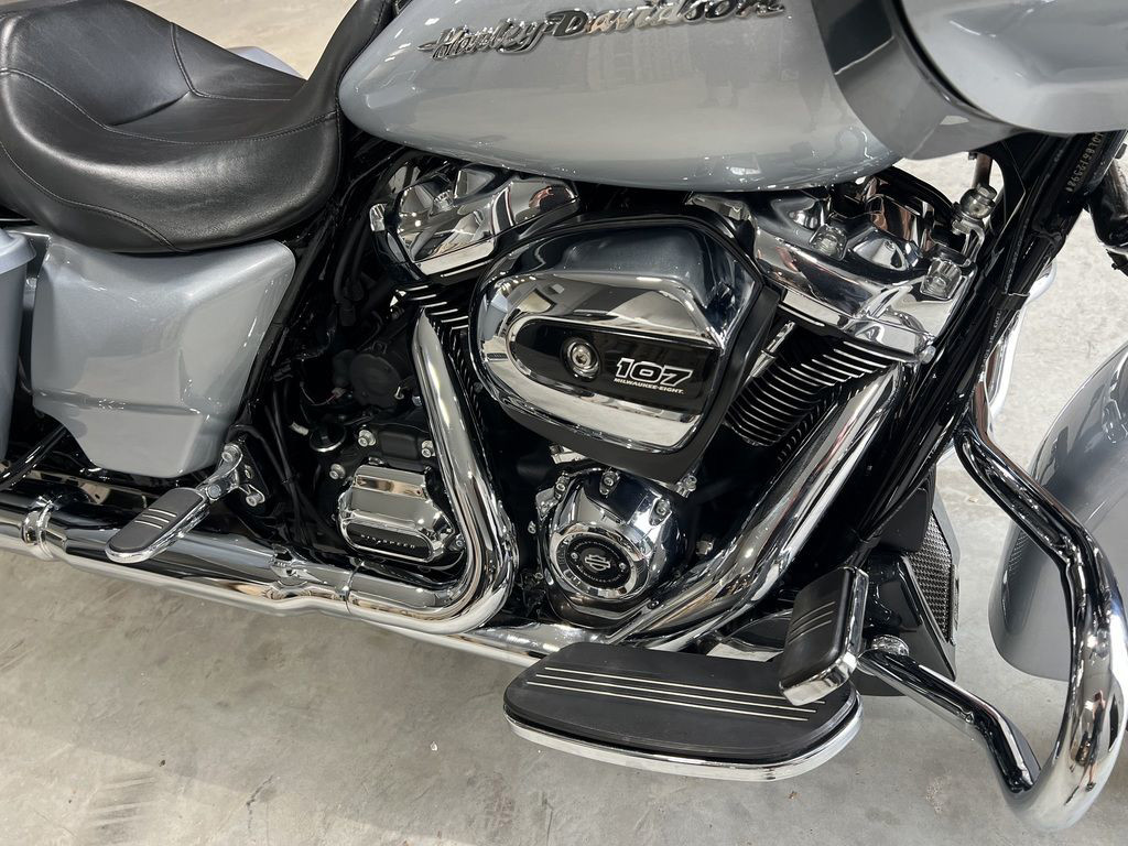 Road Glide®