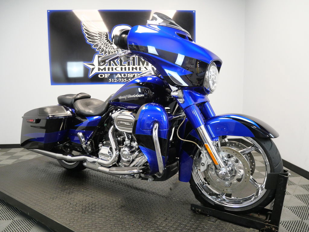 CVO® Street Glide®