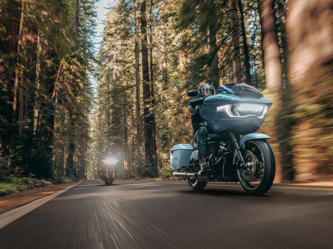 Road Glide®