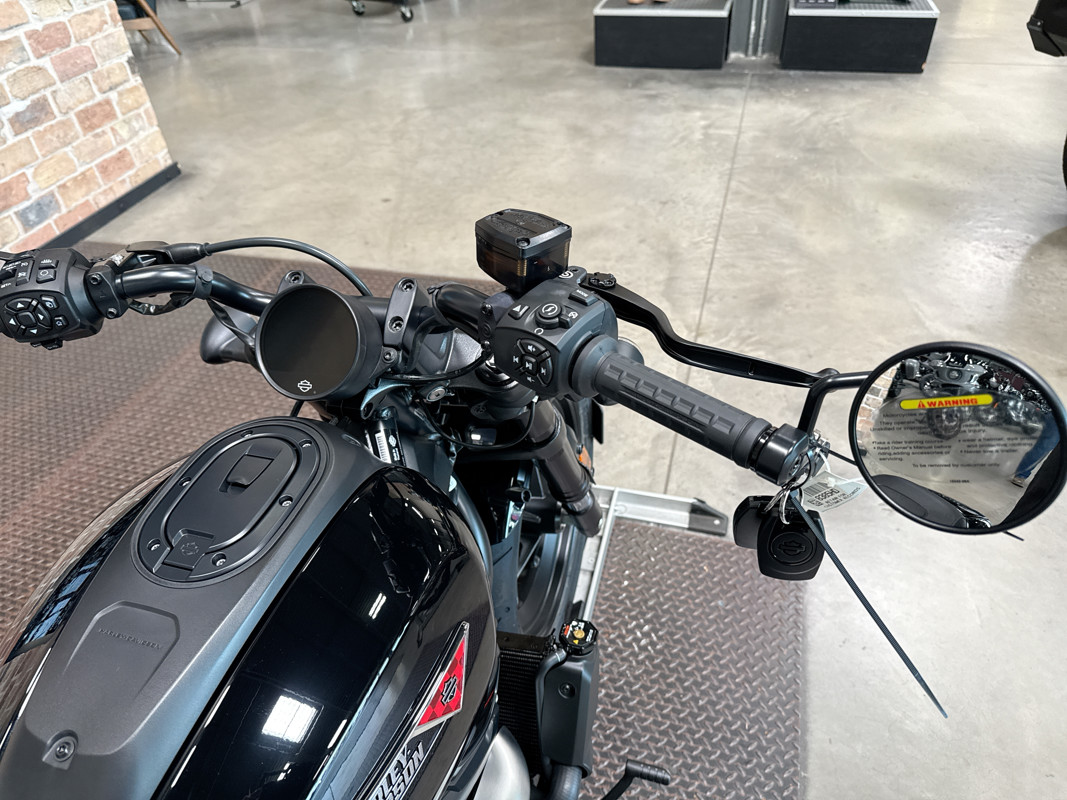 Sportster® S