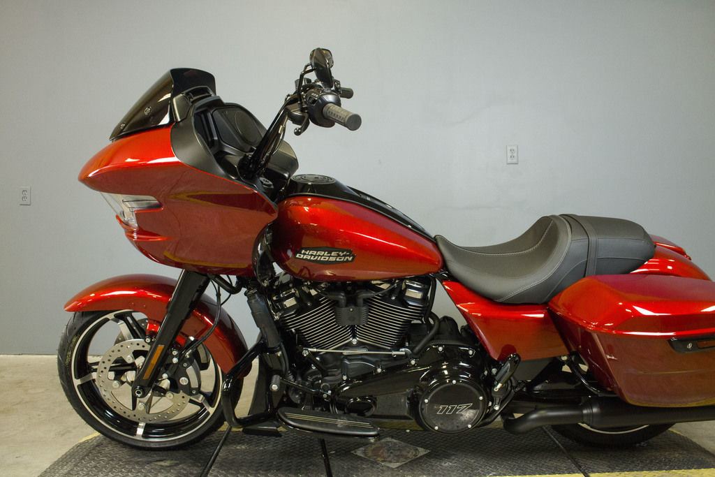 Road Glide®