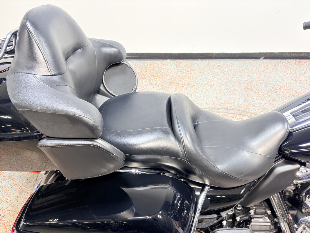 Road Glide® Ultra