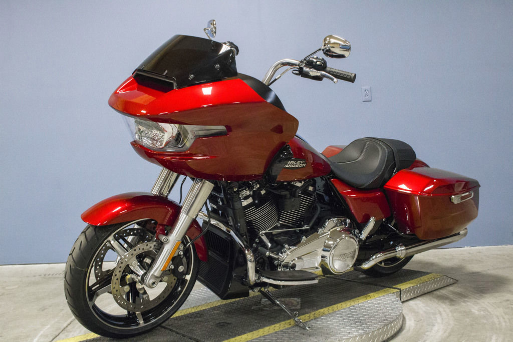 Road Glide®