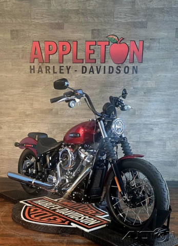 Street Bob®