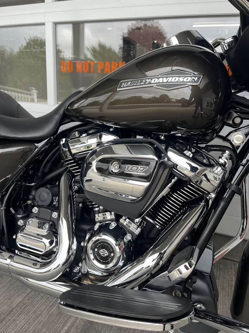 Street Glide®