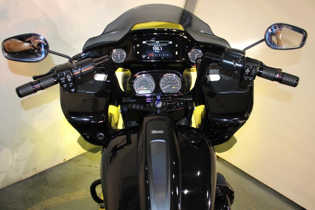 Road Glide® ST