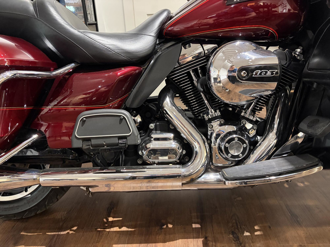 Road Glide® Ultra