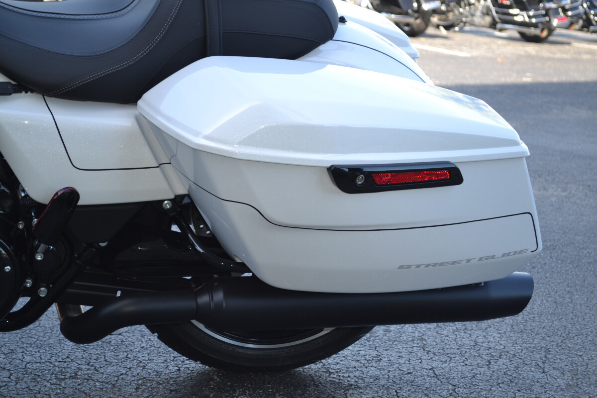 Street Glide®