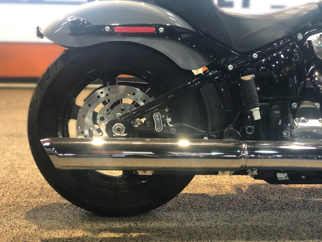 Street Bob®