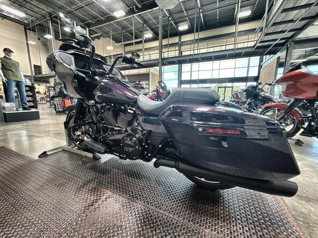 Road Glide®