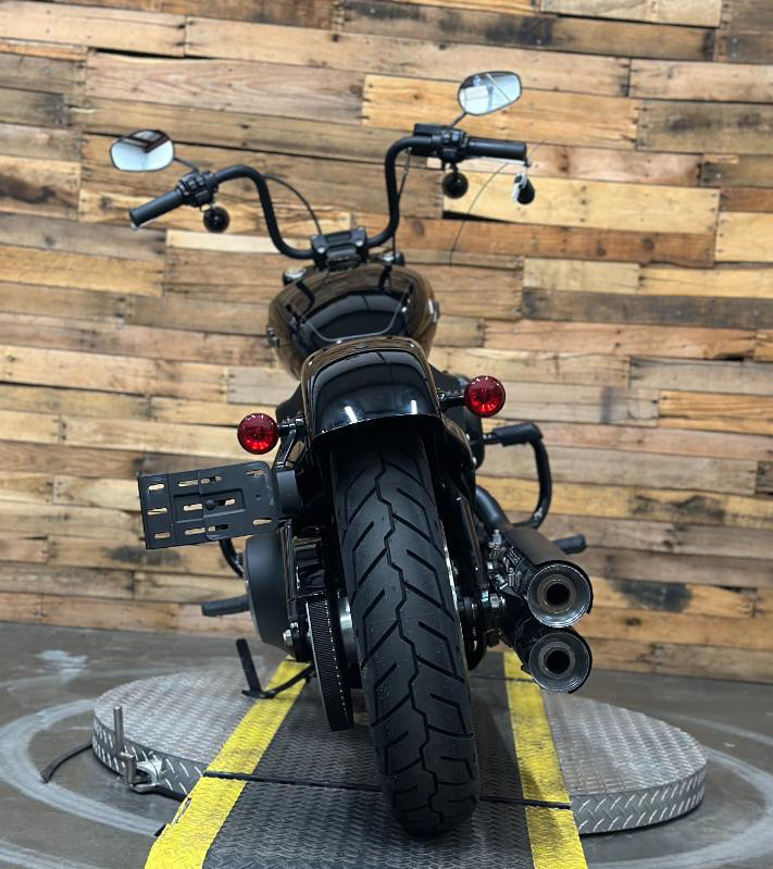 Softail® Street Bob®