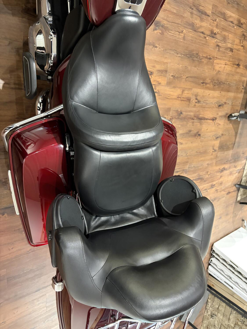 Road Glide® Ultra