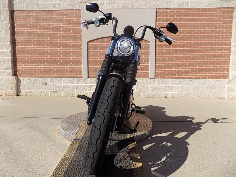 Street Bob®