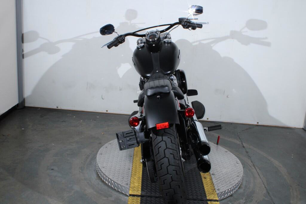 Softail® Slim®
