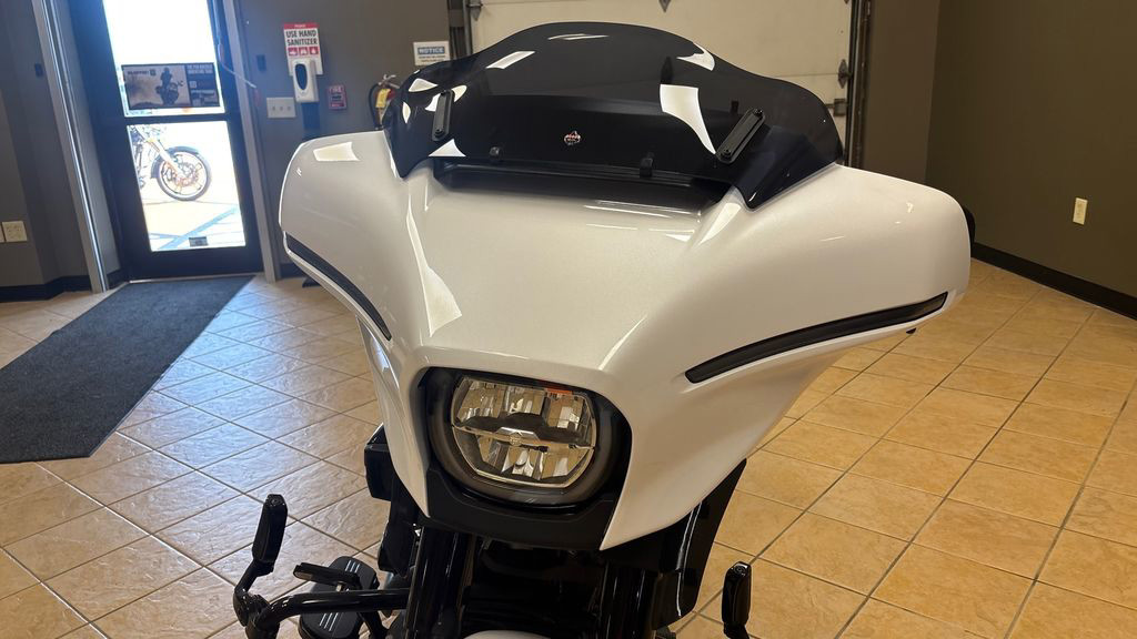 Street Glide®