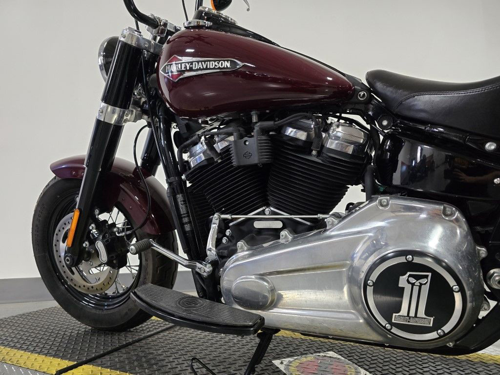 Softail® Slim®