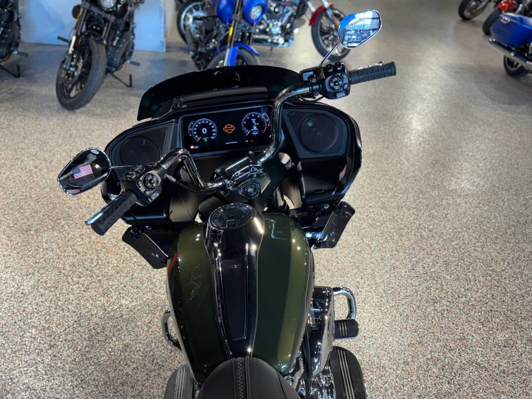 Road Glide®
